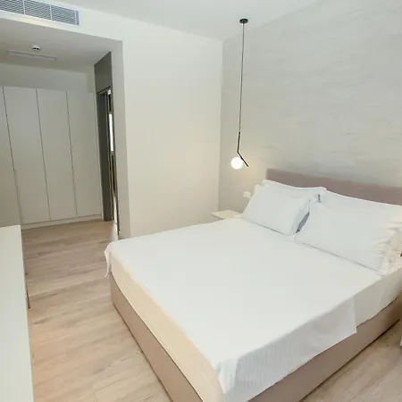 Nos Luxury