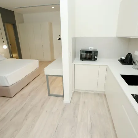 Nos Luxury 5* Shkodra