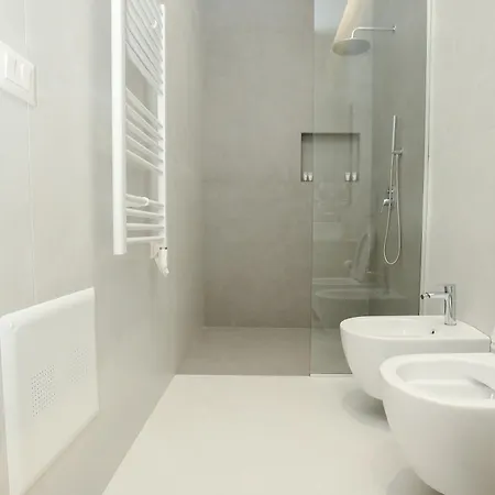 Nos Luxury Σκόδρα