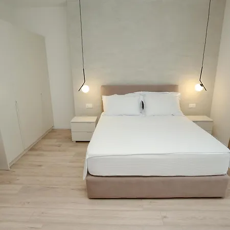 アパートホテル Nos Luxury Shkodër